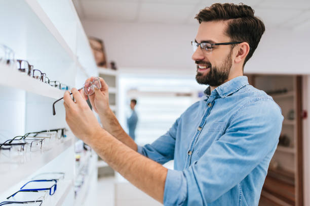 How Specsavers Keeps Ecommerce Customer Service Consistent Across Two Countries